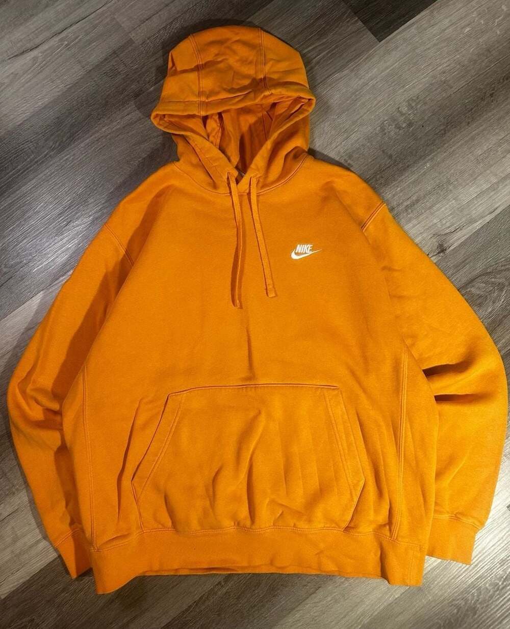 Nike Club Fleece Pullover Hoodie Orange Size Large